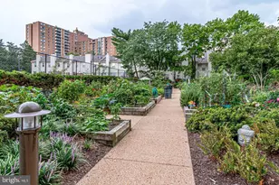 5300 Holmes Run Pkwy, Alexandria, VA 22304 - Photo 23