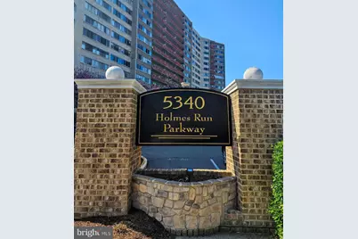 5340 Holmes Run Parkway #919, Alexandria, VA 22304 - Photo 1