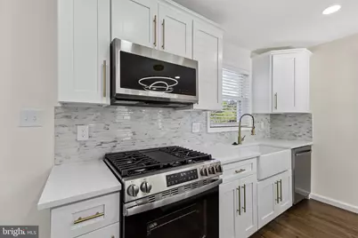 33 Underwood Place, Alexandria, VA 22304 - Photo 7