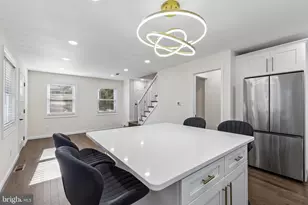 33 Underwood Pl, Alexandria, VA 22304 - Photo 5