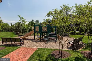 713 Carpenter Rd, Alexandria, VA 22314 - Photo 37
