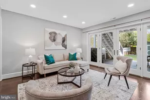 816 S Pitt St, Alexandria, VA 22314 - Photo 85