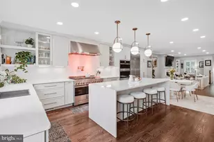 816 S Pitt St, Alexandria, VA 22314 - Photo 11