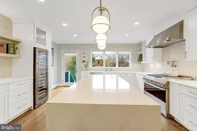 816 S Pitt Street, Alexandria, VA 22314 - Photo 27