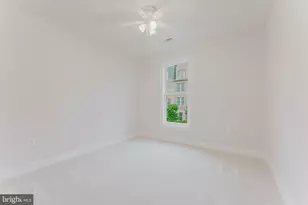 2305 Main Line Blvd, Alexandria, VA 22301 - Photo 29