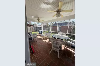 12 Oak Street W, Alexandria, VA 22301 - Photo 17
