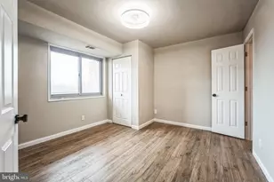 5340 Holmes Run Pkwy, Alexandria, VA 22304 - Photo 19