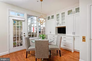 705 Kahn Pl, Alexandria, VA 22314 - Photo 15