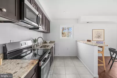 3330 S 28th Street #403, Alexandria, VA 22302 - Photo 7