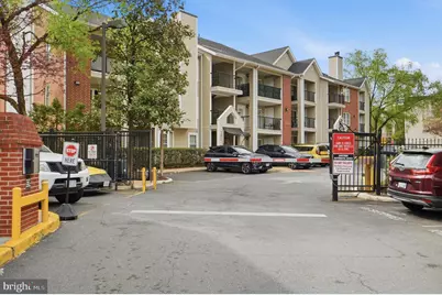 3313 Wyndham Circle #1209, Alexandria, VA 22302 - Photo 25