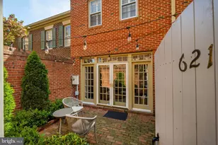 621 S Columbus St, Alexandria, VA 22314 - Photo 35