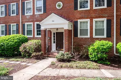 2911 S Dinwiddie Street #C2, Arlington, VA 22206 - Photo 3