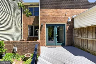 122 N West St, Alexandria, VA 22314 - Photo 41