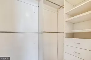 115 N Lee St, Alexandria, VA 22314 - Photo 15