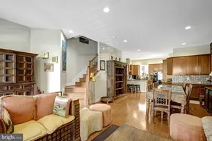 713 E Custis Ave, Alexandria, VA 22301 - Photo 3