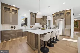 14 E Monroe Ave, Alexandria, VA 22301 - Photo 35