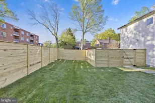 14 E Monroe Ave, Alexandria, VA 22301 - Photo 101