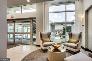 1225 Martha Custis Dr, Alexandria, VA 22302 - Photo 13