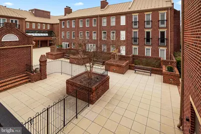 800 S Saint Asaph Street #306, Alexandria, VA 22314 - Photo 27