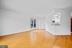 800 S St Asaph St, Alexandria, VA 22314 - Photo 5