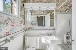 1119 Beverley Dr, Alexandria, VA 22302 - Photo 25