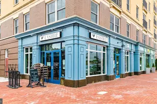 1808 W Abingdon Dr, Alexandria, VA 22314 - Photo 21