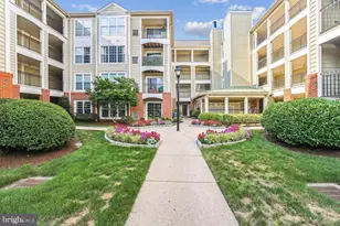 1100 Quaker Hill Dr, Alexandria, VA 22314 - Photo 1