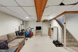 116 E Taylor Run Pkwy, Alexandria, VA 22314 - Photo 19