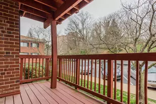 103 Skyhill Rd, Alexandria, VA 22314 - Photo 29