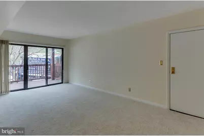 103 Skyhill Road #6, Alexandria, VA 22314 - Photo 5