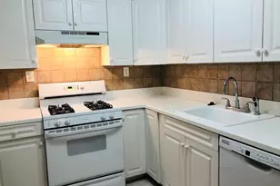 801 N Pitt St, Alexandria, VA 22314 - Photo 9