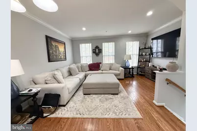 162 Barrett Place, Alexandria, VA 22304 - Photo 5