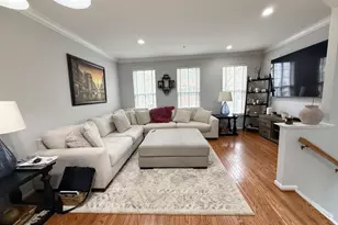 162 Barrett Pl, Alexandria, VA 22304 - Photo 5