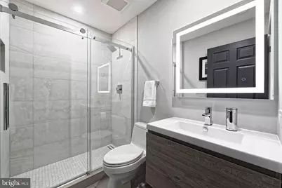 28 Alexander Street, Alexandria, VA 22314 - Photo 35