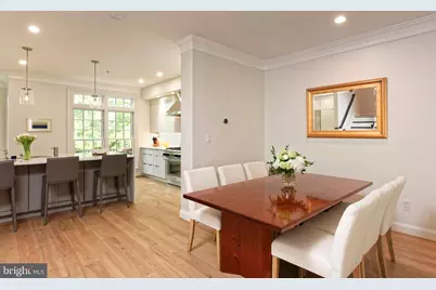 28 Alexander Street, Alexandria, VA 22314 - Photo 17