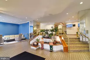 5340 Holmes Run Pkwy, Alexandria, VA 22304 - Photo 15