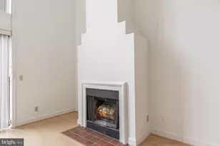 125 N Lee St, Alexandria, VA 22314 - Photo 5