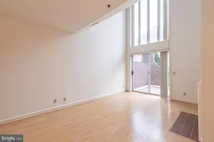 125 N Lee St, Alexandria, VA 22314 - Photo 3