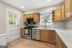 3916 Vermont Ave, Alexandria, VA 22304 - Photo 9