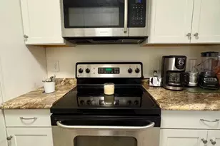 200 Pickett Street N, Alexandria, VA 22304 - Photo 11