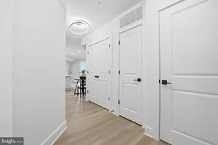 701 N Henry St, Alexandria, VA 22314 - Photo 25