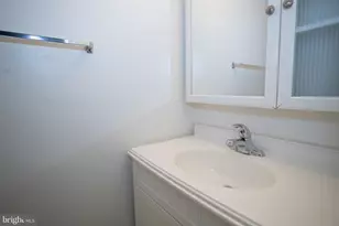 1612 W Abingdon Dr W, Alexandria, VA 22314 - Photo 65
