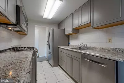 4600 Duke Street #1009, Alexandria, VA 22304 - Photo 17