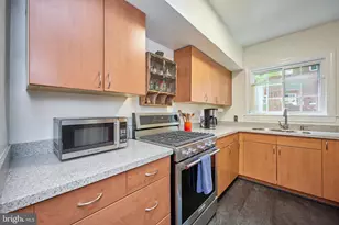 1011 Beverley Dr, Alexandria, VA 22302 - Photo 13