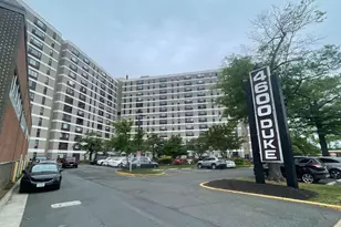 4600 Duke St, Alexandria, VA 22304 - Photo 1