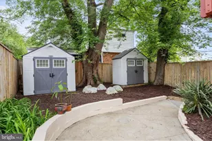 28 S Floyd St, Alexandria, VA 22304 - Photo 27