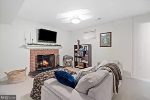 912 Bernard St, Alexandria, VA 22314 - Photo 19