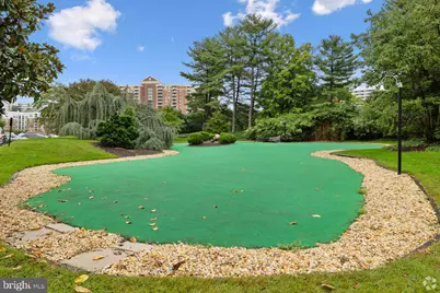 307 Yoakum Parkway #920, Alexandria, VA 22304 - Photo 11