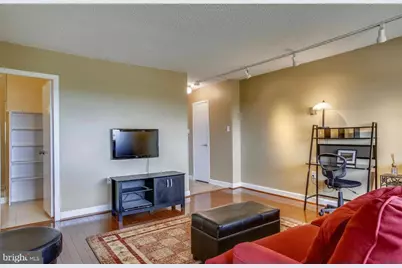 2500 N Van Dorn Street #1117, Alexandria, VA 22302 - Photo 5