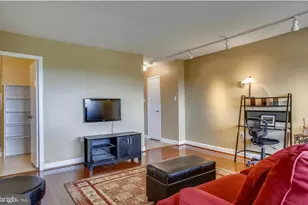 2500 N Van Dorn St, Alexandria, VA 22302 - Photo 5